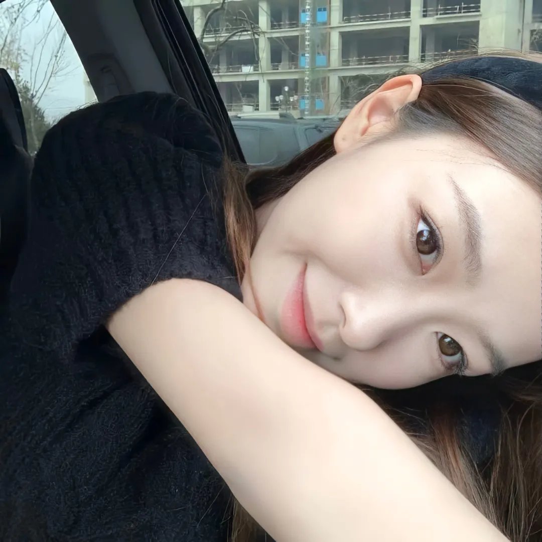 饥饿的狮子